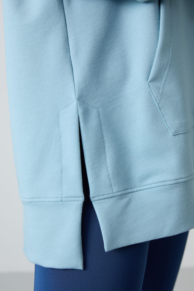 Açık Mavi Balon Kol Yazı Nakışlı Kadın Rahat Form Tunik Sweatshirt - 97163 - 3