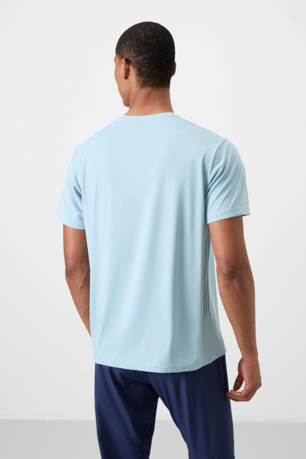Açık Mavi Nefes Alan Dokulu İnce Esnek Standart Fit Erkek Performans T-Shirt - 88385 - 5