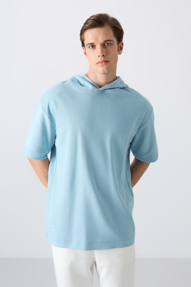 Açık Mavi Pamuklu Kalın Yüzeyi Dokulu Oversize Fit Basic Erkek T-Shirt - 88335 - 1