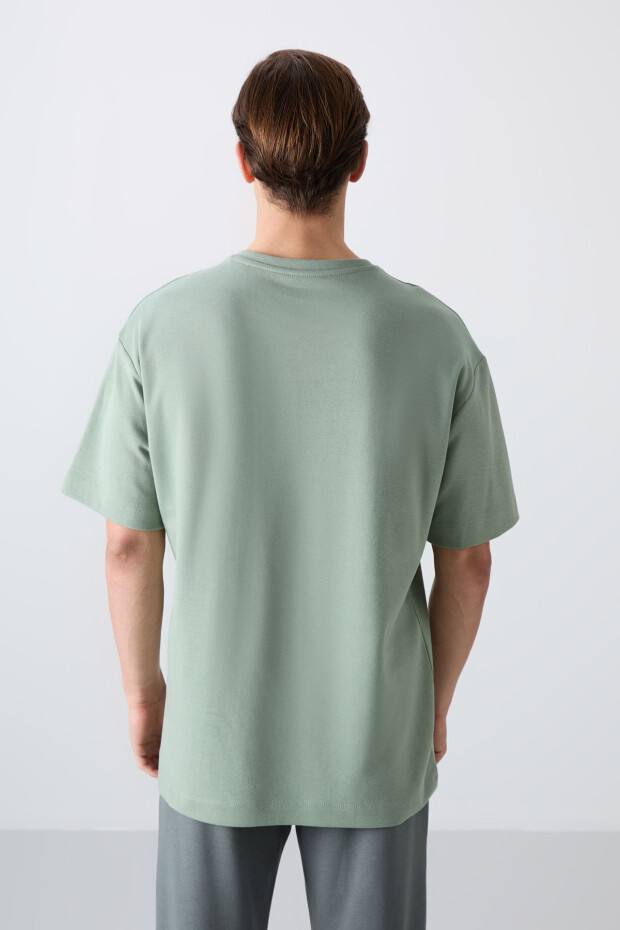Açık Yeşil Pamuklu Kalın Yumuşak Dokulu Oversize Fit Baskılı Erkek T-Shirt - 88325 - 5