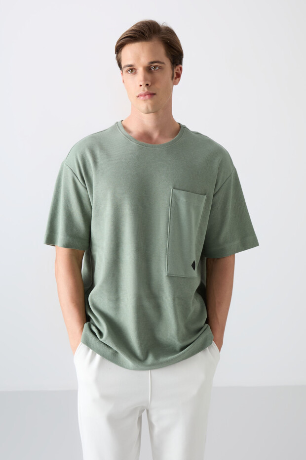 Açık Yeşil Pamuklu Kalın Yüzeyi Dokulu Oversize Fit Basic Erkek T-Shirt - 88341 - 1