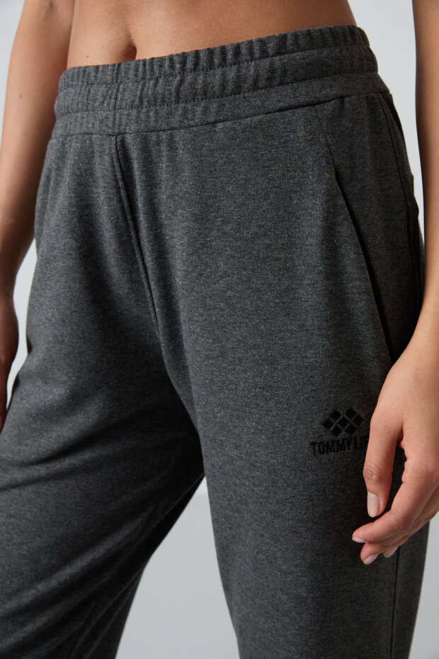 Antrasit Melanj Gizli Fermuar Cepli Rahat Form Klasik Paça Kadın Eşofman Alt - 94148 - 4