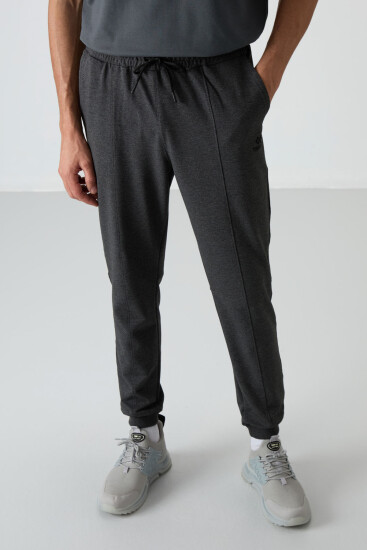 Antrasıt Melanj Pamuklu Yumuşak Dokulu Comfort Fit Nakışlı Erkek Jogger - 82123 