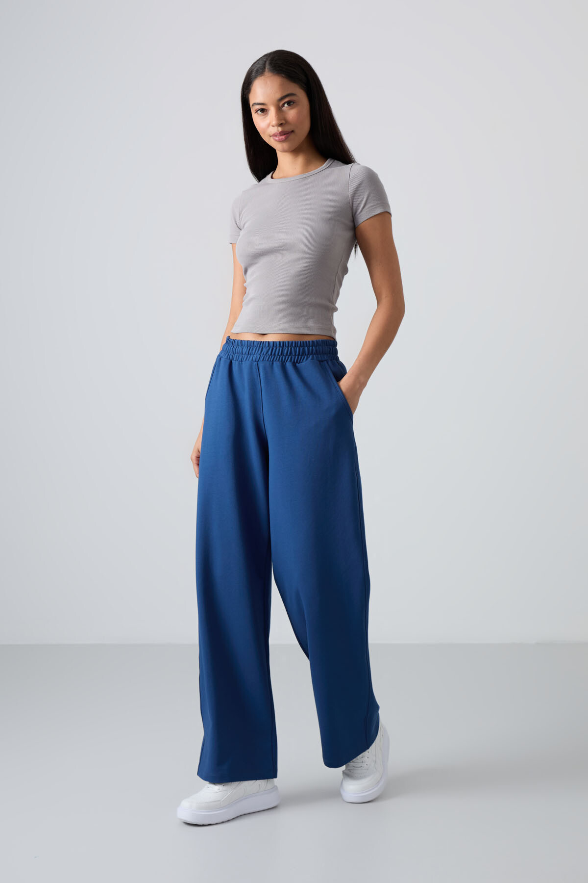 Parlament Yüksek Bel Cepli Rahat Form Geniş Paça Kadın Eşofman Alt - 94567 - TOMMYLIFE