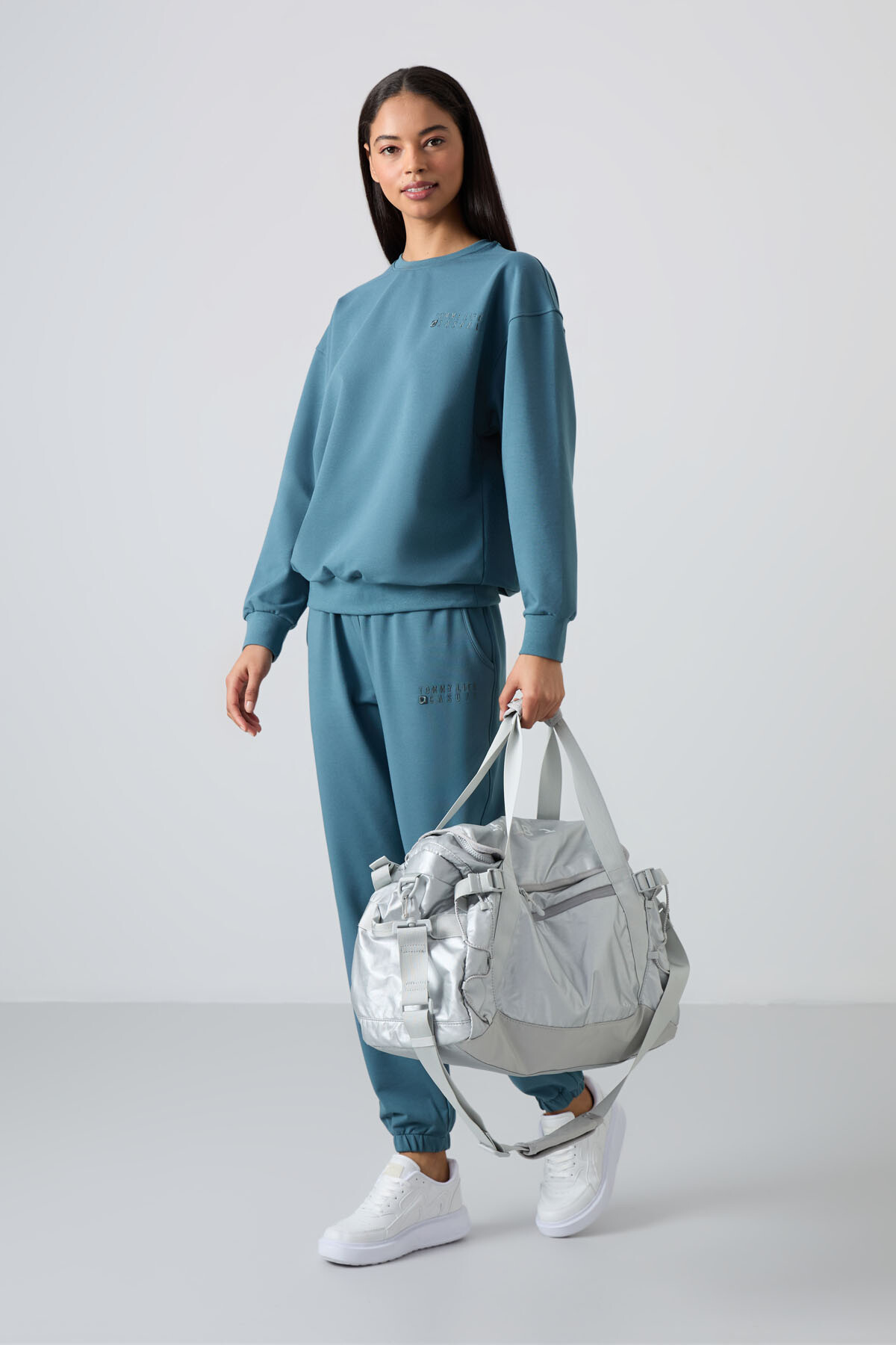 Orman Yeşili Basic Pamuklu O Yaka Oversize Lastik Paça Kadın Eşofman Takım - 95287 - TOMMYLIFE (1)