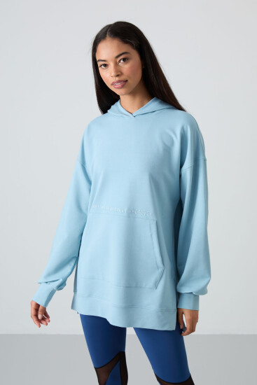 Açık Mavi Balon Kol Yazı Nakışlı Kadın Oversize Tunik Sweatshirt - 97163 
