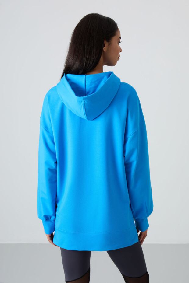 Mavi Balon Kol Yazı Nakışlı Kadın Oversize Tunik Sweatshirt - 97163