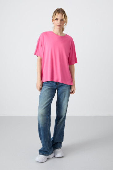 Şeker Pembe Penye Modal Yumuşak Tuşeli Oversize Fit Basic Kadın T-Shirt- 97285 - TOMMYLIFE (1)