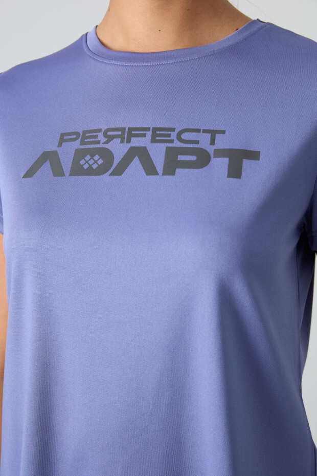 Eflatun Polyester Nefes Alan Dokulu İnce Esnek Standart Fit Performans Kadın T-Shirt - 97283