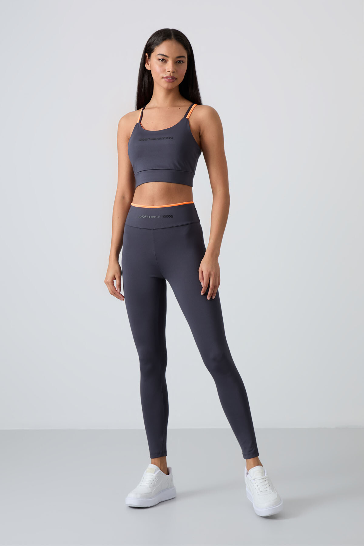 Antrasit Esnek Standart Fit Performans Kadın Tayt Takım - 95333 - TOMMYLIFE