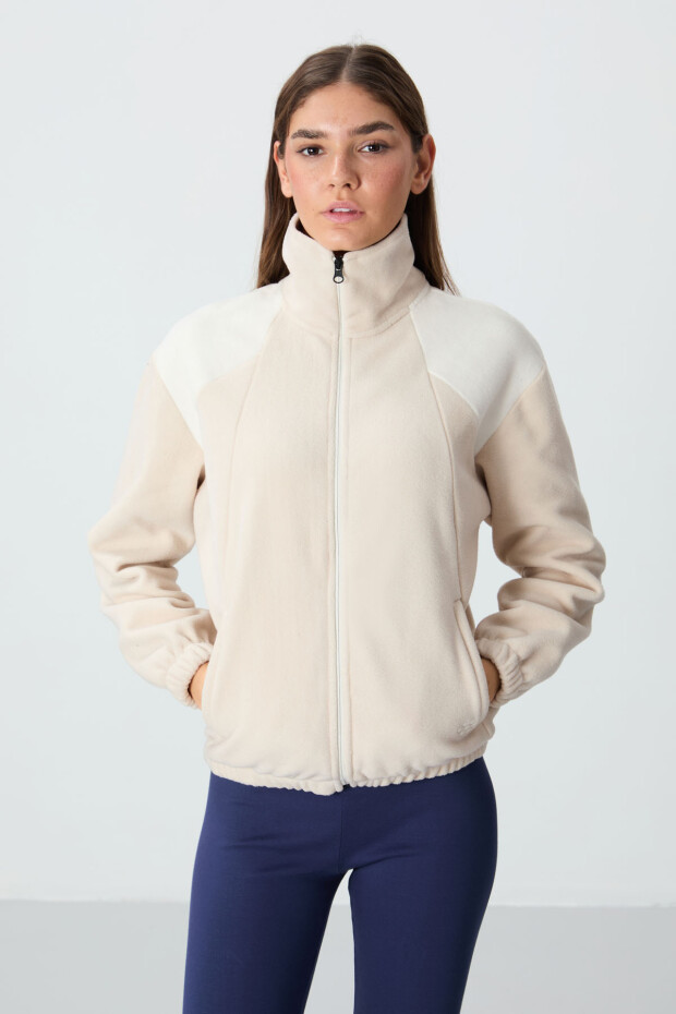 Bej Kalın Yumuşak Dokulu Dik Yaka Oversize Nakışlı Polar Kadın Sweatshirt - 97293 - 3