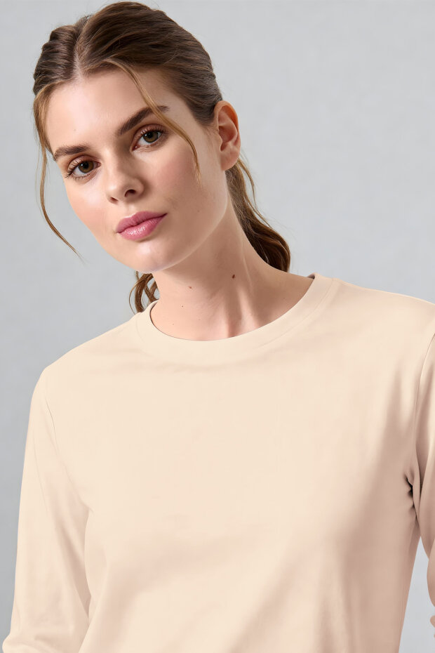 Bej O Yaka Standart Fit Uzun Kollu Basic Kadın T-Shirt - 97312 - 3