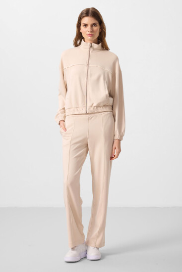 Bej Yumuşak Dokulu Dik Yaka Oversize Lastikli Kadın Eşofman Takım - 95349 - TOMMYLIFE