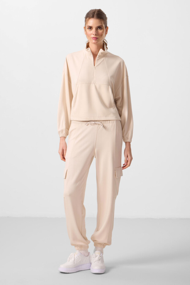 Bej Yumuşak Dokulu Dik Yaka Gizli Fermuarlı Oversize Kadın Eşofman Takım - 95351 - 1