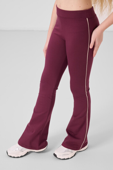 Bej-Bordo Pamuklu O Yaka Standart Fit Basic İspanyol Paça Kız Çocuk Tayt Takım - 75192 - Thumbnail