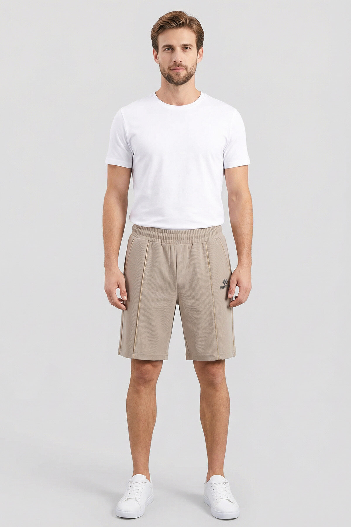 Bej Oversize Fit Basic Ön Dikiş Detaylı Erkek Şort - 81283 - TOMMYLIFE (1)