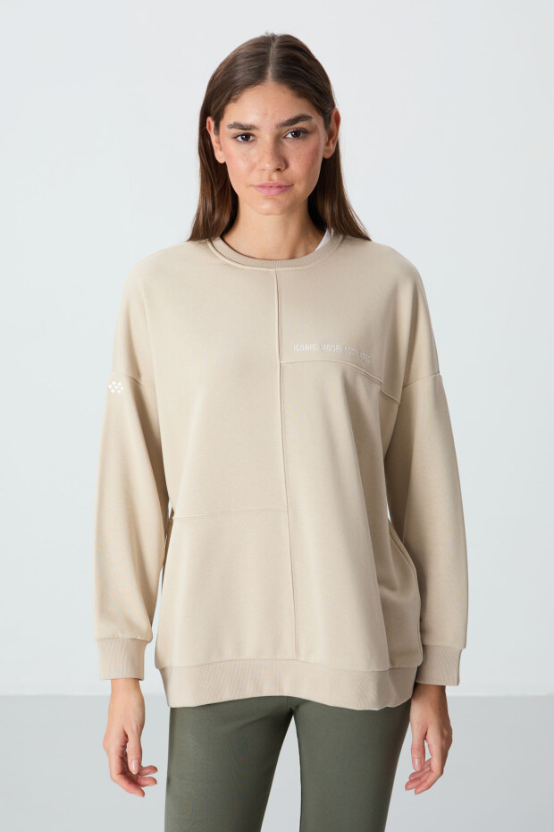 Bej Kompakt Pamuklu Kalın Pürüzsüz Dokulu O Yaka Oversize Fit Kadın Sweatshirt - 97288 - 6
