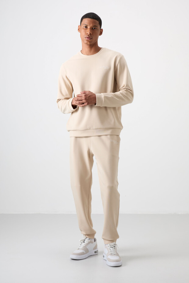 Bej Pamuklu Kalın Yumuşak Dokulu Comfort Fit Nakışlı Erkek Eşofman Takım - 85254 - 1