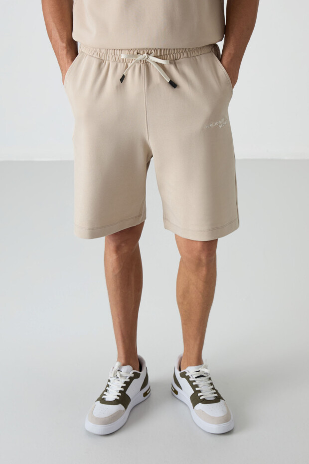 Bej Pamuklu Kalın Yumuşak Dokulu Oversize Fit Nakışlı Erkek Şort Takım - 85250 - 7