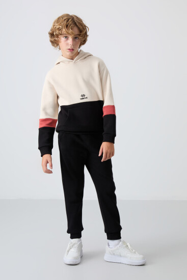 Bej-Siyah Pamuklu Kalın İçi Tüylü Standart Fit Nakışlı Erkek Çocuk Eşofman Takım - 11255 - TOMMYLIFE (1)