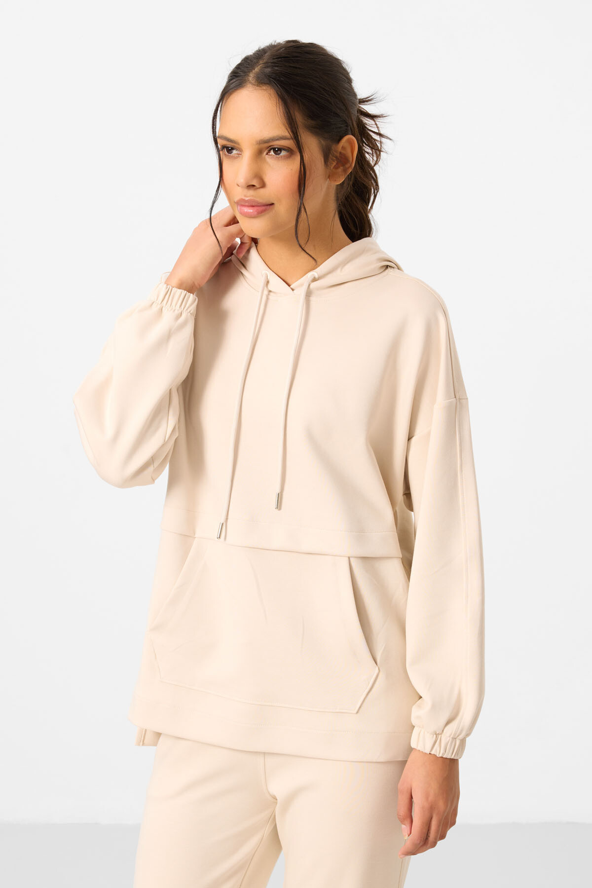 Bej Yumuşak Dokulu Kapüşonlu Oversize Kadın Eşofman Tunik Takım - 95348 - TOMMYLIFE (1)