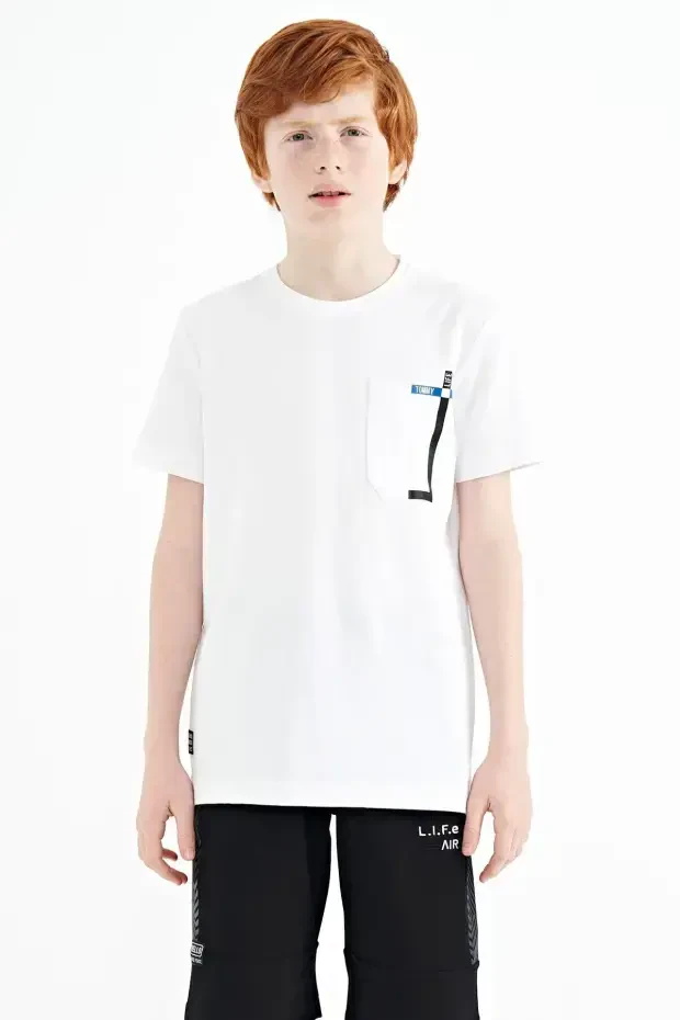 Beyaz Cep Detaylı O Yaka Standart Kalıp Erkek Çocuk T-Shirt - 11120 - 1