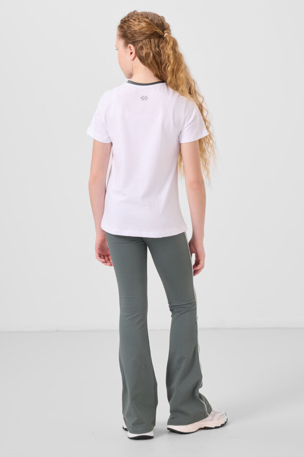 Beyaz-Haki Pamuklu O Yaka Standart Fit Basic İspanyol Paça Kız Çocuk Tayt Takım - 75192 - 6