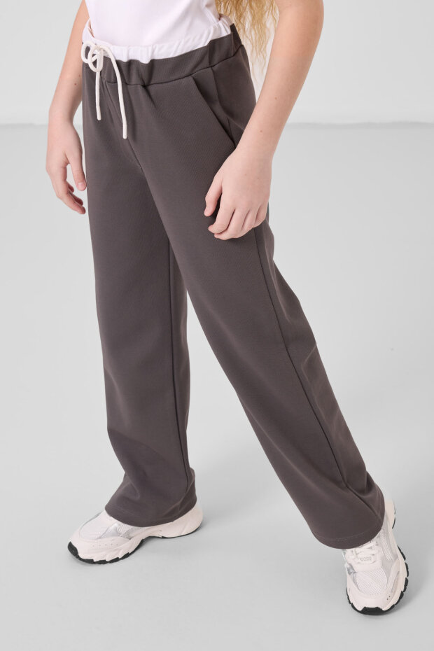 Beyaz-Koyu Gri O Yaka Baskılı Geniş Paça Standart Fit Kız Çocuk Palazzo Eşofman Takım - 75171 - 6