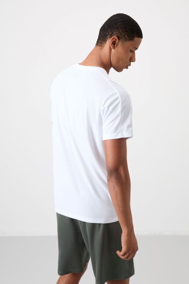 Beyaz Nefes Alan Dokulu İnce Esnek Standart Fit Erkek Performans T-Shirt - 88390 - 5