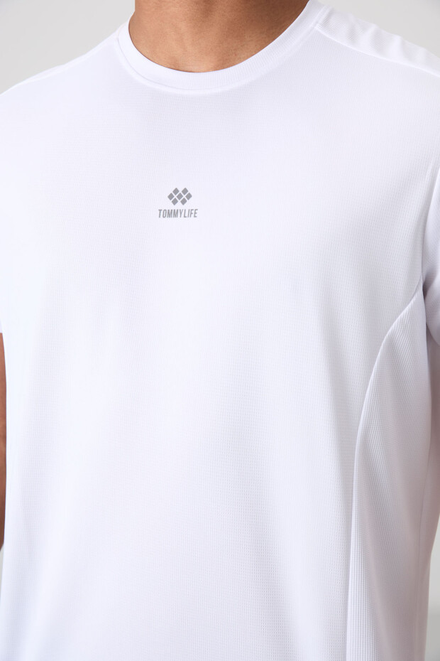 Beyaz Nefes Alan Dokulu İnce Esnek Standart Fit Erkek Performans T-Shirt - 88390 - 3