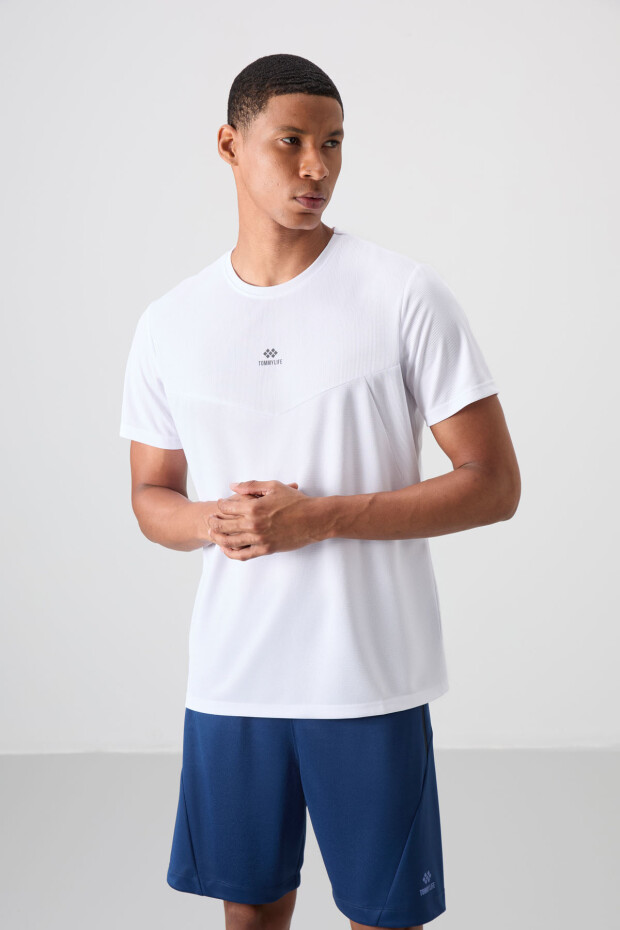 Beyaz Nefes Alan Dokulu İnce Esnek Standart Fit Erkek Performans T-Shirt - 88391 - 4