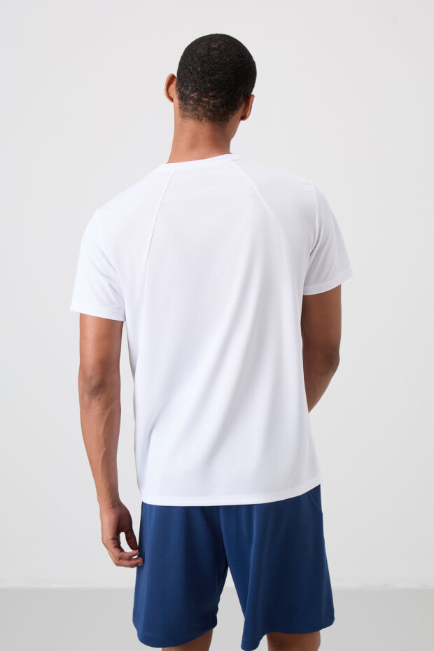 Beyaz Nefes Alan Dokulu İnce Esnek Standart Fit Erkek Performans T-Shirt - 88391 - 5