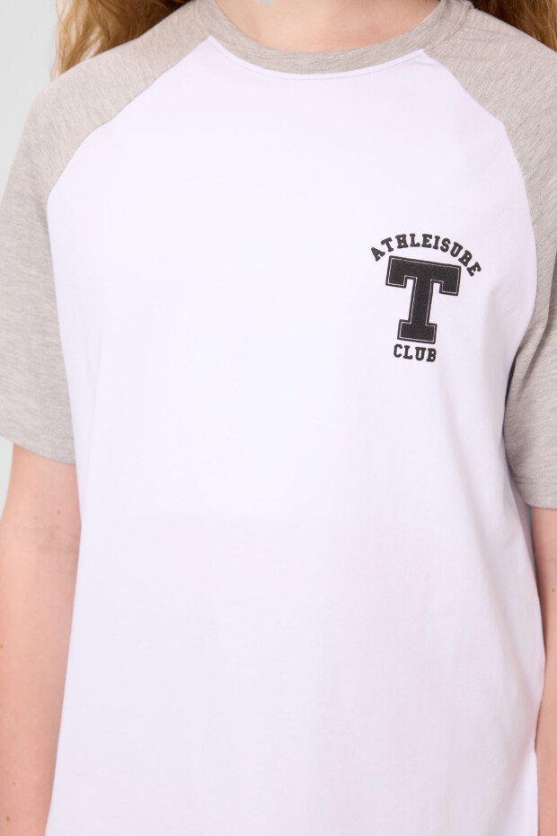 Beyaz O Yaka Pamuklu Baskılı Rahat Form Fit Kız Çocuk T-Shirt - 75179 - 4