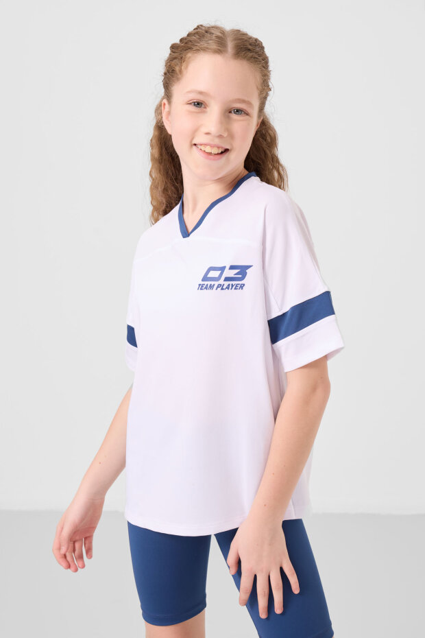 Beyaz-Parlament V Yaka Kemer Detaylı Standart Fit Performans Kız Çocuk Tayt Takım - 75187 - 3