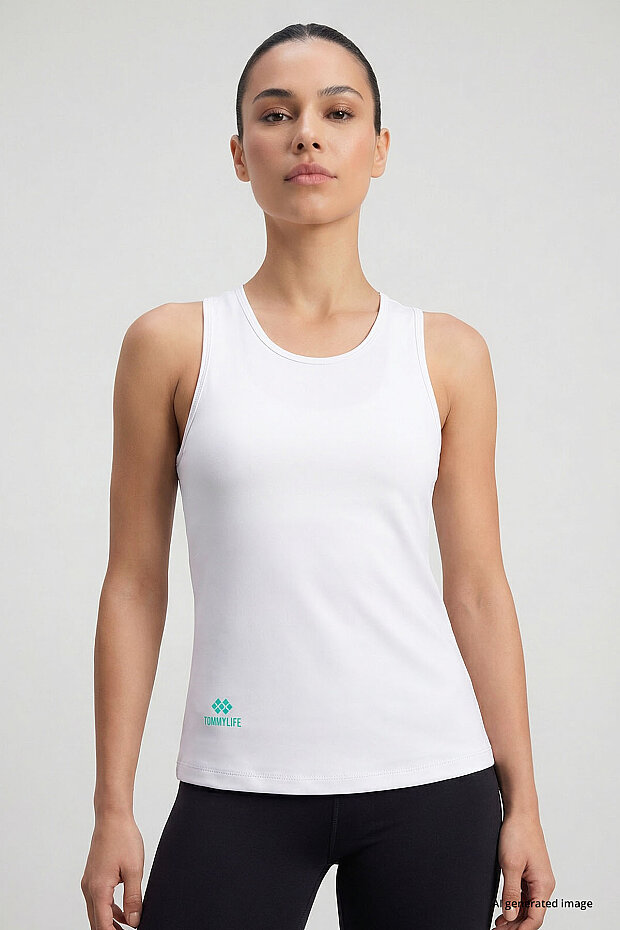 Beyaz Standart Fit Çapraz Sırt Detaylı Kadın Spor Atlet - 97296 - 3