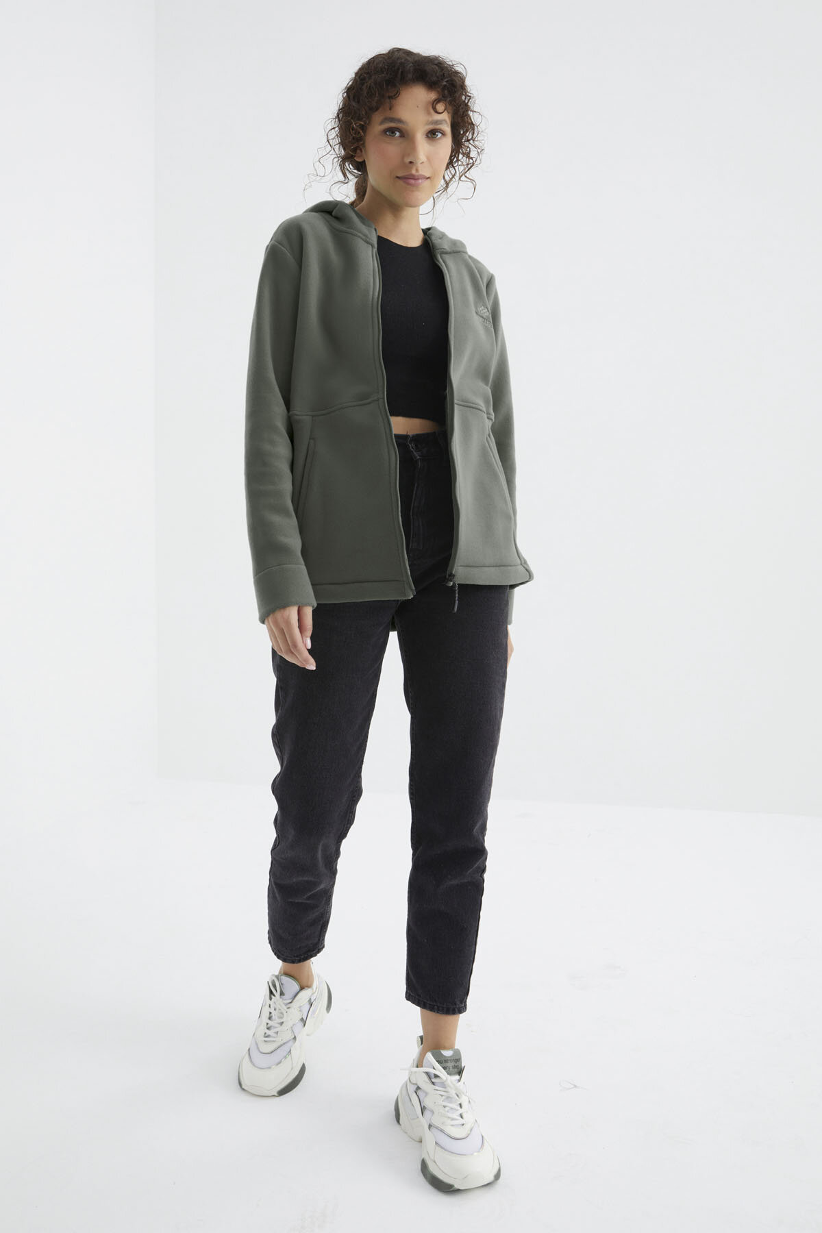 Çağla Kapüşonlu Fermuarlı Rahat Form Kadın Polar Sweatshirt - 97233 - TOMMYLIFE (1)