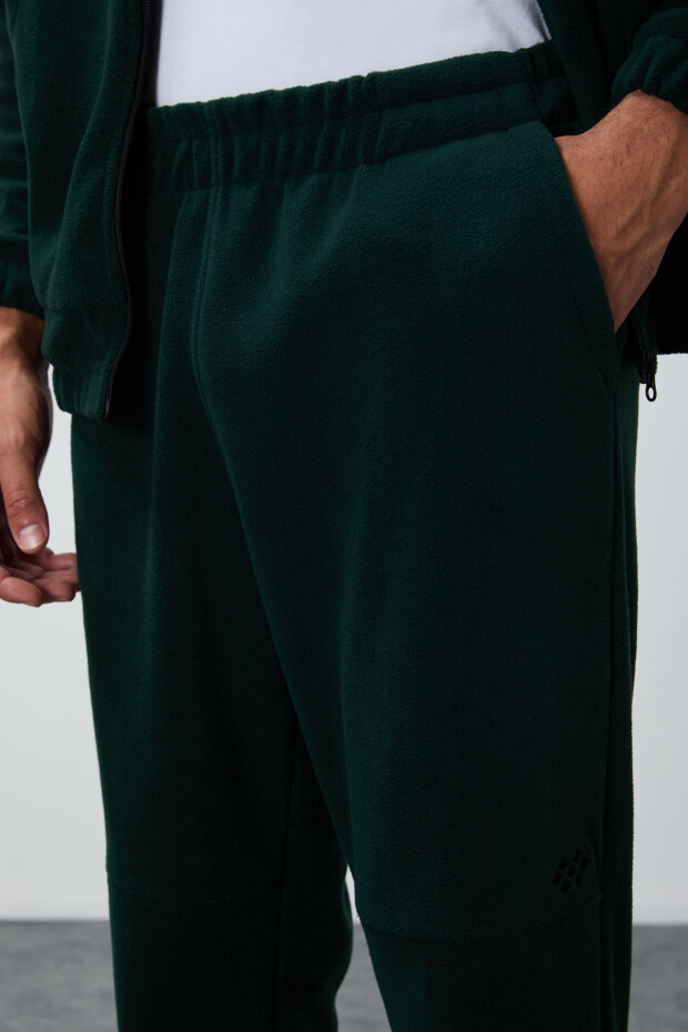 Çam Yeşil Kalın Yumuşak Dokulu Comfort Fit Nakışlı Erkek Eşofman Takım - 85269 - 3