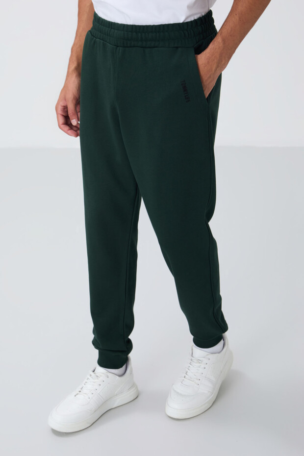 Çam Yeşil Kompakt Pamuklu Kalın Pürüzsüz Dokulu Kapüşonlu Comfort Fit Erkek Eşofman Takım - 85262 - 4