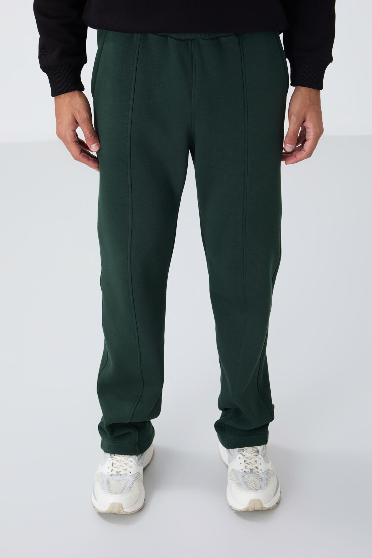 Çam Yeşil Pamuklu Kalın İçi Tüylü Yumuşak Dokulu Oversize Nakışlı Erkek Eşofman Altı -82146 - TOMMYLIFE (1)