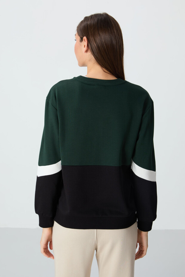 Çam Yeşili Kompakt Pamuklu Kalın Pürüzsüz Dokulu O Yaka Standart Kalıp Kadın Sweatshirt - 97289 - 5