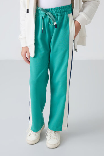 Deniz Yeşil Yırtmaç Detaylı Cepli Geniş Paça Kız Çocuk Eşofman Alt - 75141 - TOMMYLIFE (1)