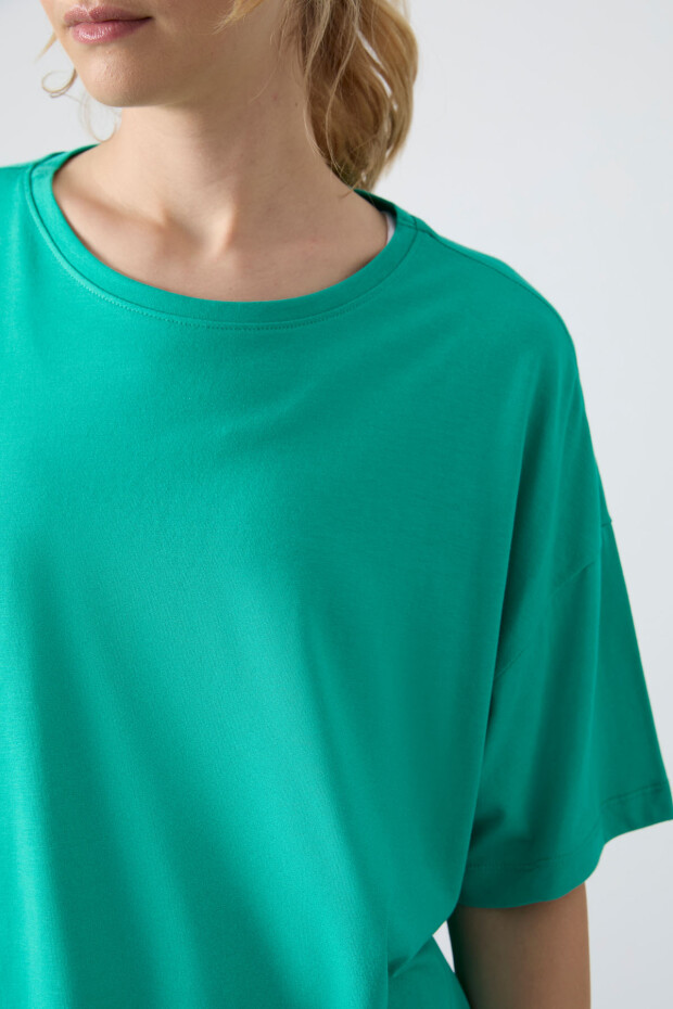 Deniz Yeşili Penye Modal Yumuşak Tuşeli Oversize Fit Basic Kadın T-Shirt- 97285 - 4