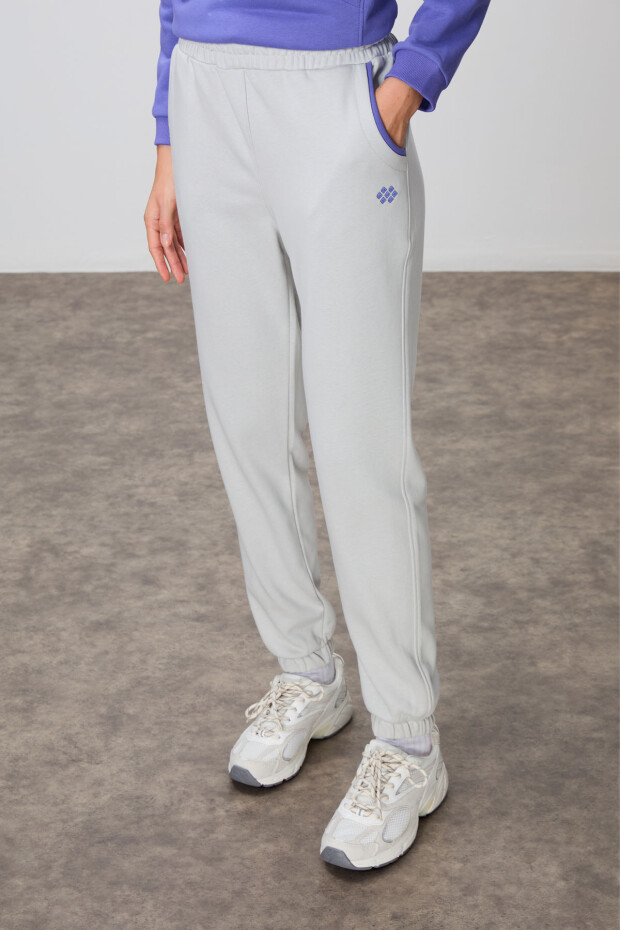 Eflatun-Taş Kompakt Pamuklu Kalın Pürüzsüz Dokulu Dik Yaka Oversize Fit Kadın Eşofman Takım - 95342 - 3