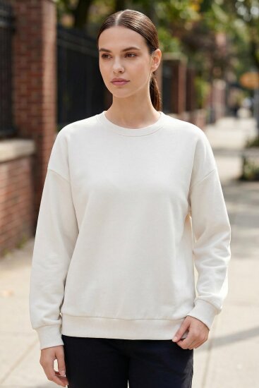 Ekru Basic O Yaka Oversize Kadın Sweatshirt - 97053 