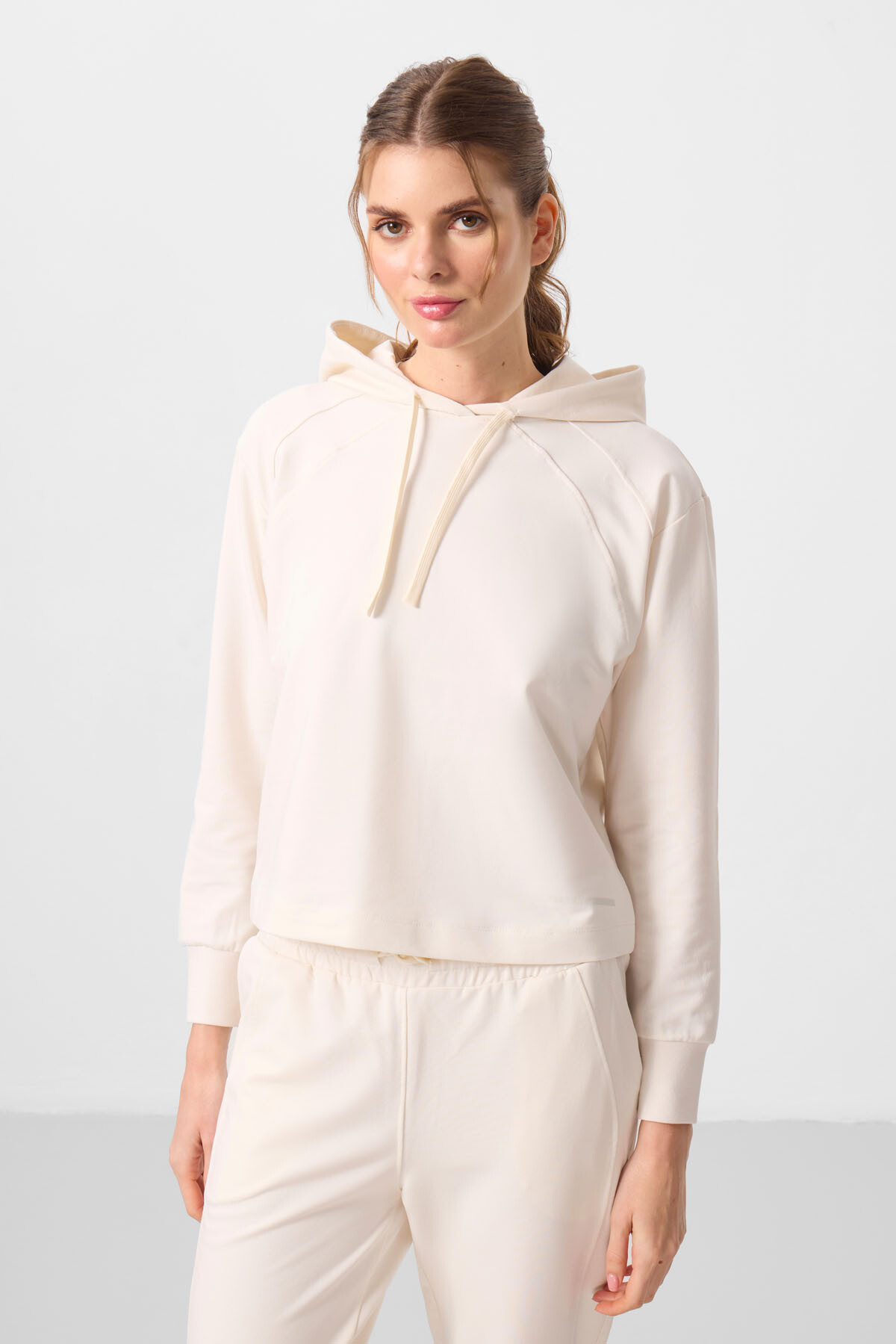 Ekru Kapüşonlu Oversize Kadın Eşofman Takım - 95336 - TOMMYLIFE (1)