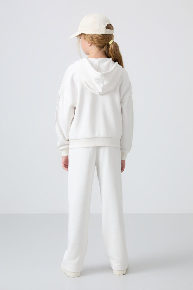 Ekru Pamuklu İçi Tüylü Yumuşak Dokulu Standart Fit Nakışlı Kız Çocuk Eşofman Takım - 75161 - 7