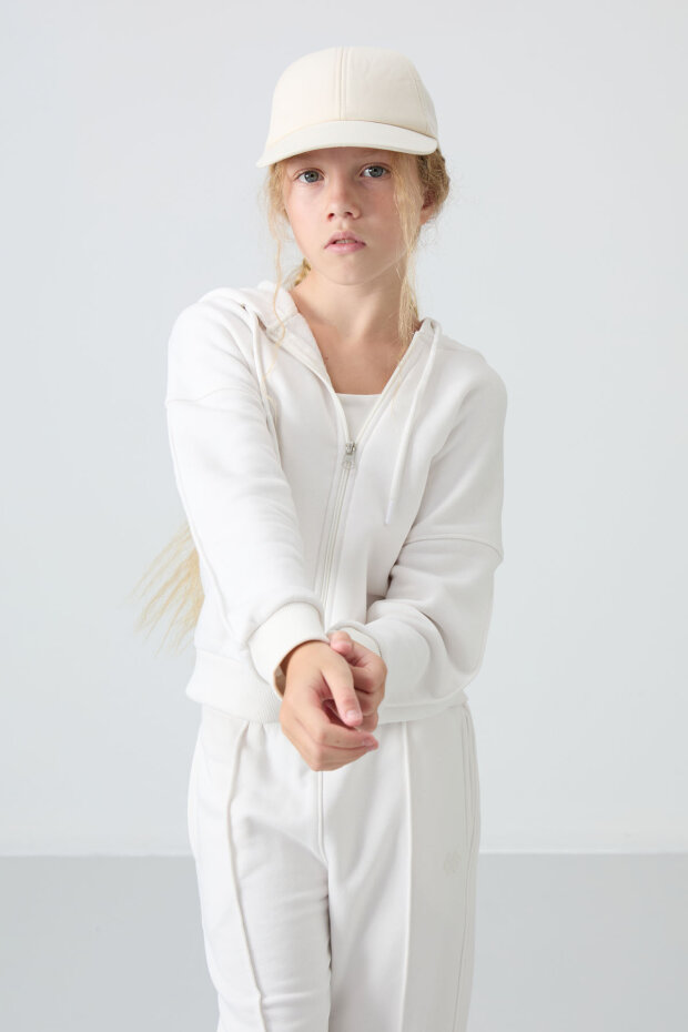 Ekru Pamuklu İçi Tüylü Yumuşak Dokulu Standart Fit Nakışlı Kız Çocuk Eşofman Takım - 75161 - 5