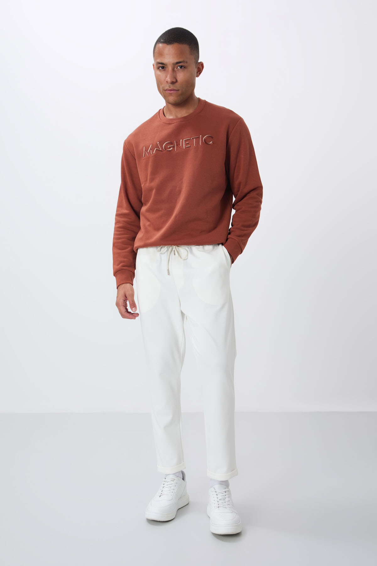 Ekru Yüzeyi Dokulu Standart Fit Erkek Eşofman Alt - 82154 - Air Jones (1)