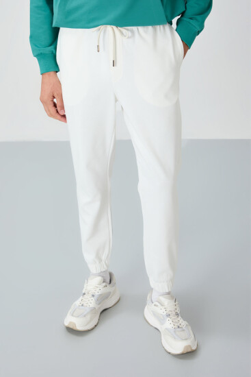 Ekru Yüzeyi Dokulu Standart Fit Erkek Eşofman Alt - 82156 - Air Jones (1)