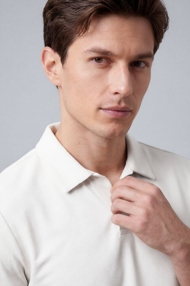 Ekru Rahat Form Yumuşak Dokulu Polo Yaka Erkek T-Shirt - 88496 - 2